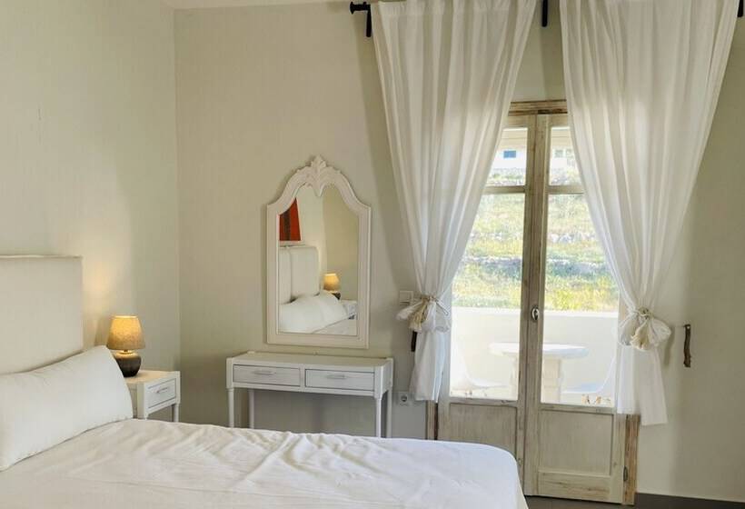 Стандартный Номер Нижний Этаж, Speires Suites