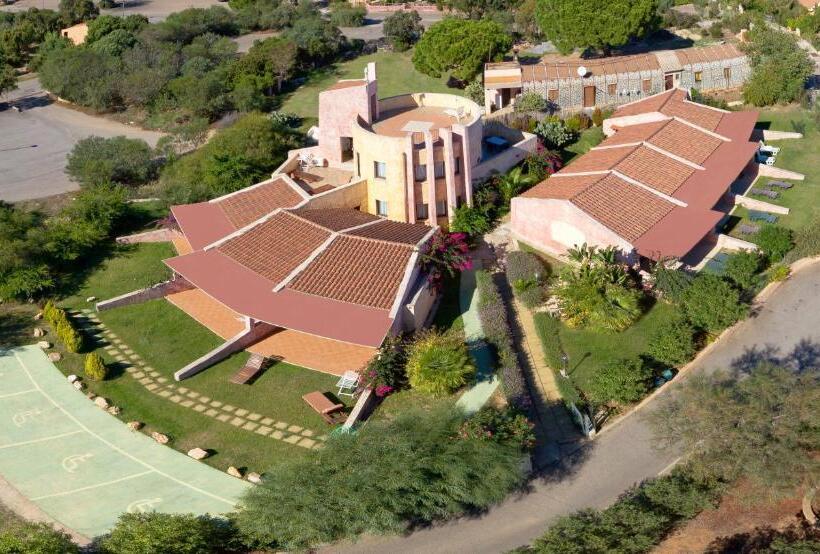 Апартаменты 1 Спальня с Террасой, Residence Il Borgo Di Porto Corallo