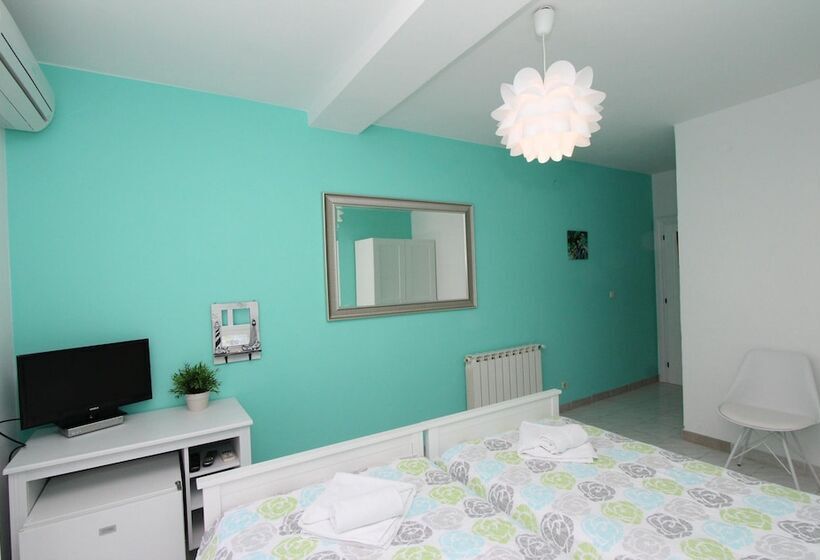 Номер Стандарт с Балконом, Guest House Ambienti