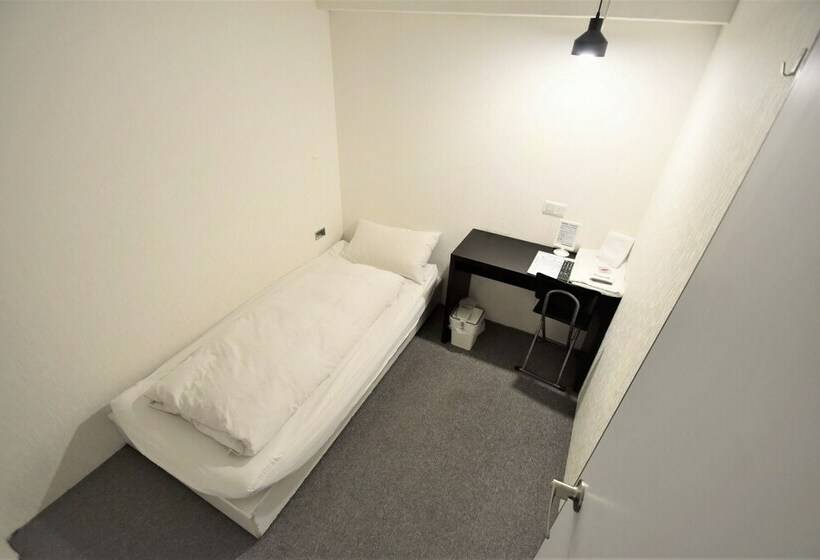 اتاق استاندارد یک تخته با سرویس بهداشتی مشترک, Inn Cube Taipei Main Station