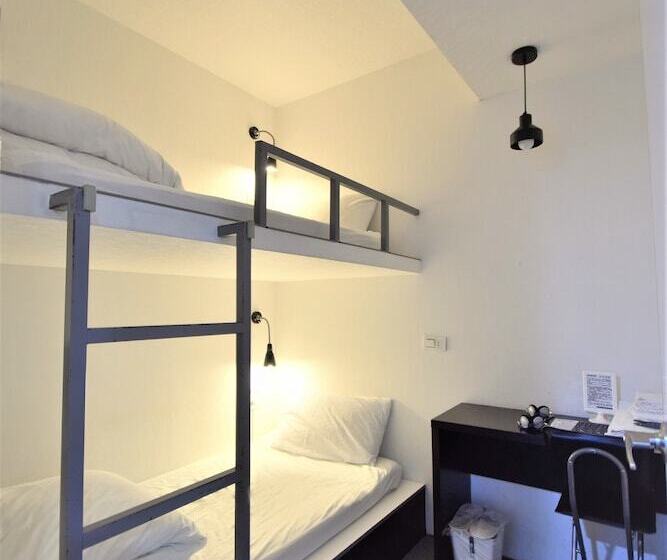 اتاق استاندارد با سرویس بهداشتی مشترک, Inn Cube Taipei Main Station