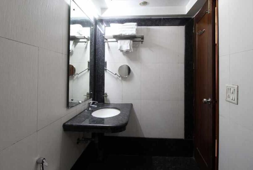 Cameră Deluxe, Trimrooms Shipra @ New Delhi Railway Station