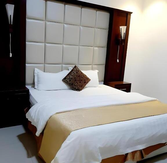 Апартаменты 1 Спальня, Ahlin Suites 3
