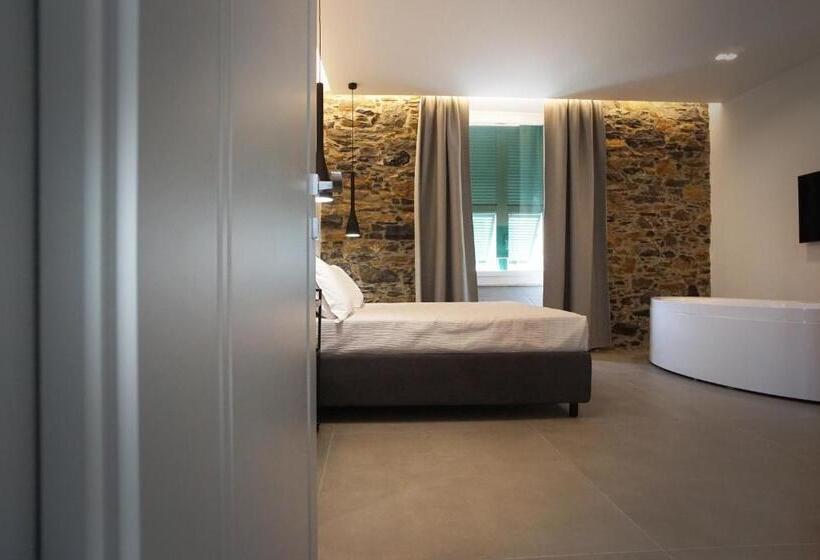 شقة سوبريور غرفة واحدة, New Moon Rooms