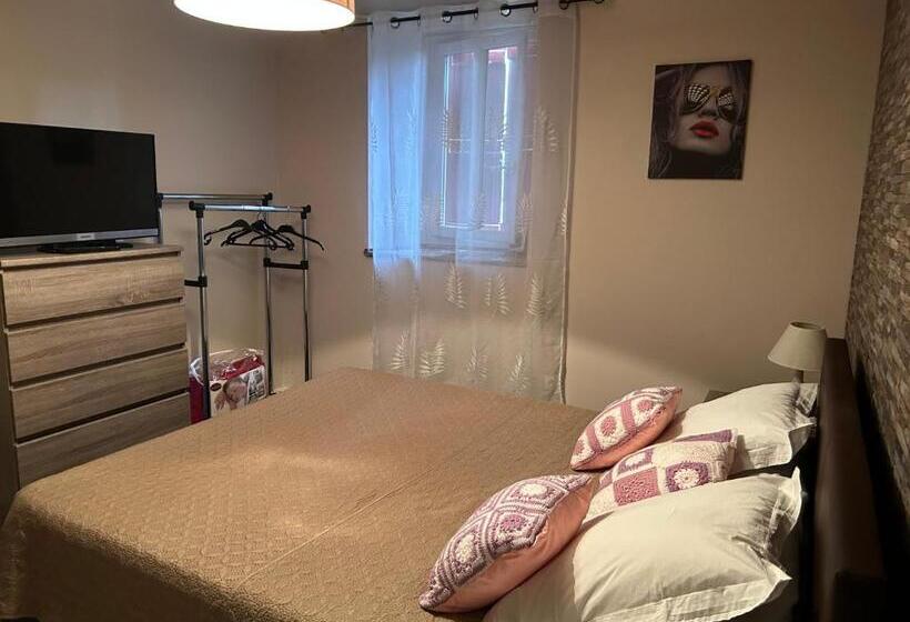 Номер Стандарт, Chambres D Hôtes La Cheminée