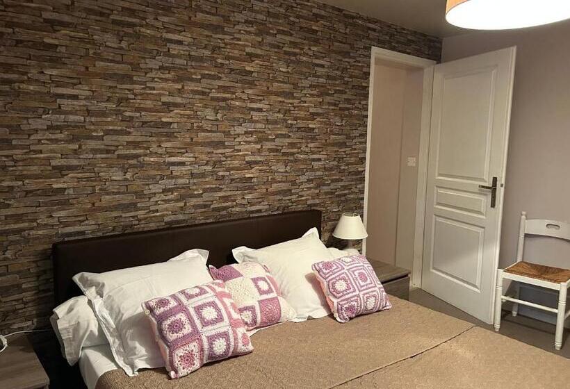 Номер Стандарт, Chambres D Hôtes La Cheminée