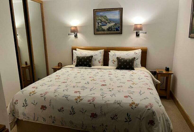 Стандартный Номер Кровать Кинг, Lands End Hostel And B&b