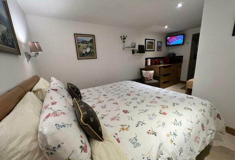 Стандартный Номер Кровать Кинг, Lands End Hostel And B&b