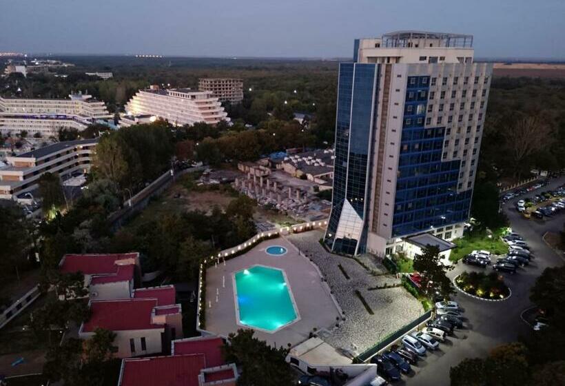 带1个卧室的带阳台的公寓, Olimp Sea View Apartments Etajul 11