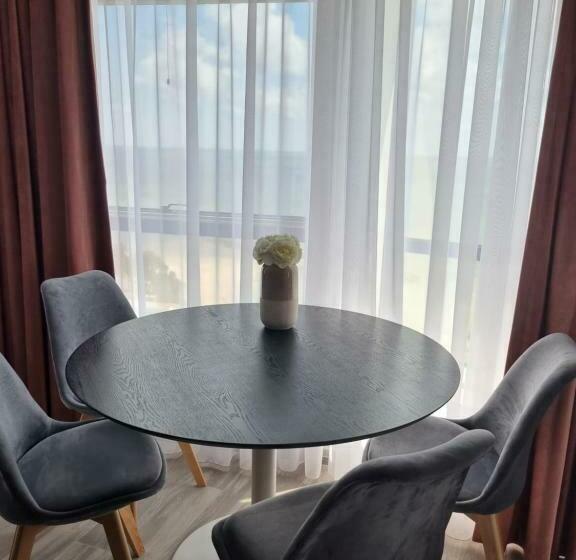 带1个卧室的带海景的公寓, Olimp Sea View Apartments Etajul 11