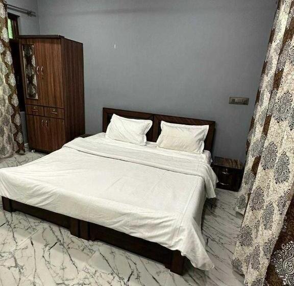 Номер Стандарт, Oyo Flagship 81309  Zulfikar