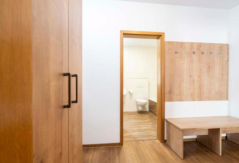 Семейный Номер, Bamberg Inn