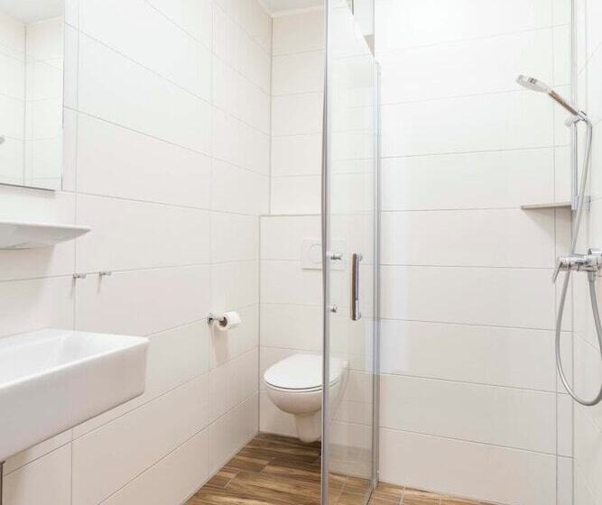 Номер Стандарт, Bamberg Inn