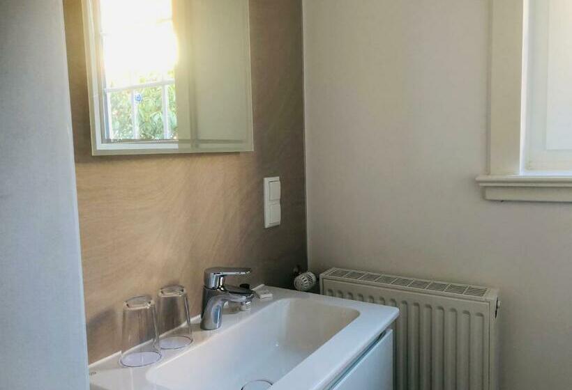 Номер Стандарт, Landhotel Gutshof Im Oertzetal In Oldendorf, Südheide