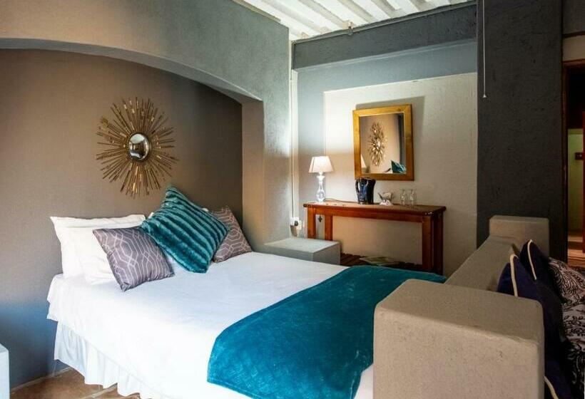 스탠다드 룸, Equeen Inn At Castle Da Angelo