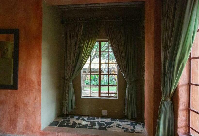 Люкс Повышенной Комфортности, Equeen Inn At Castle Da Angelo