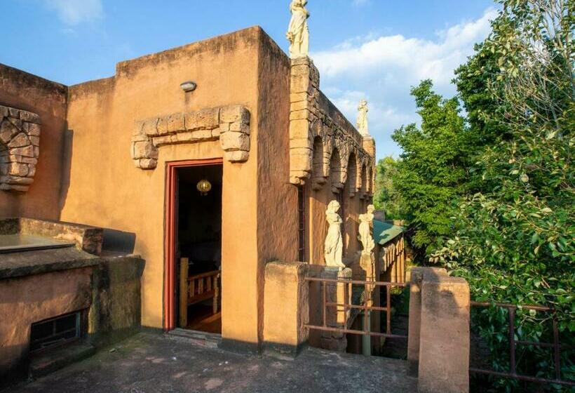 디럭스 스위트, Equeen Inn At Castle Da Angelo