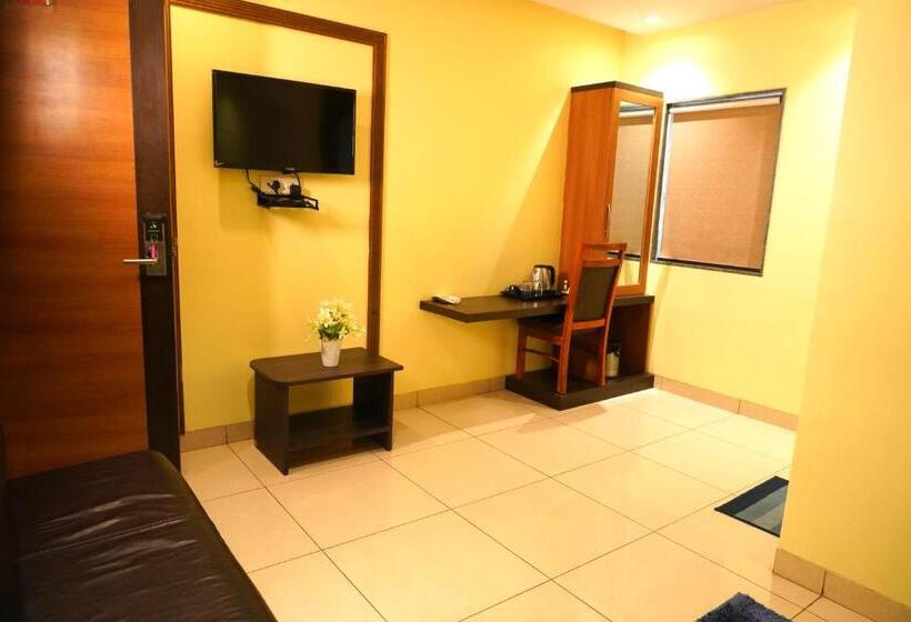 Номер Стандарт, Sri Brundavan Grand Inn