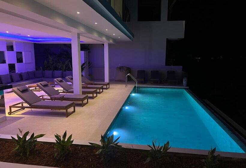 Люкс Вид на Море, The Beach Residence