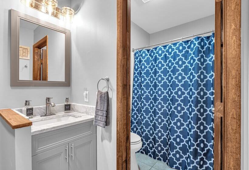Студия Deluxe, Victorian Inn Elkhart Lake