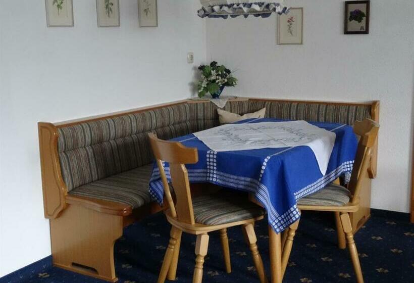 침실 3개 아파트, Gästehaus Finkel