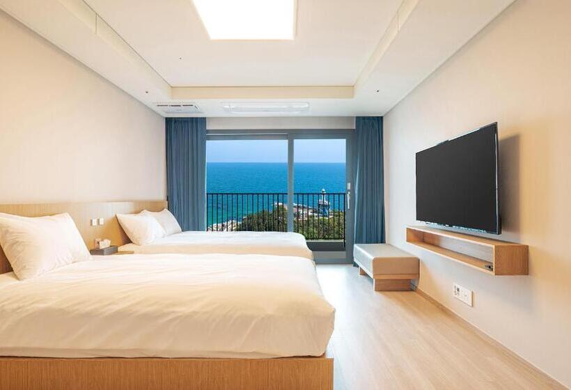 اتاق لوکس با چشم‌انداز دریا, Sokcho I Park Suite Hotel & Residence