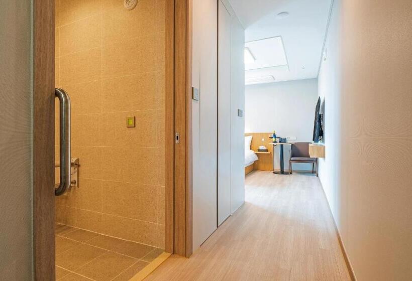 اتاق لوکس با چشم‌انداز دریا, Sokcho I Park Suite Hotel & Residence