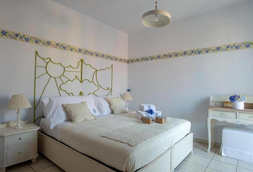 غرفة قياسية مع حمام خارجي, B&b At Durrueli S