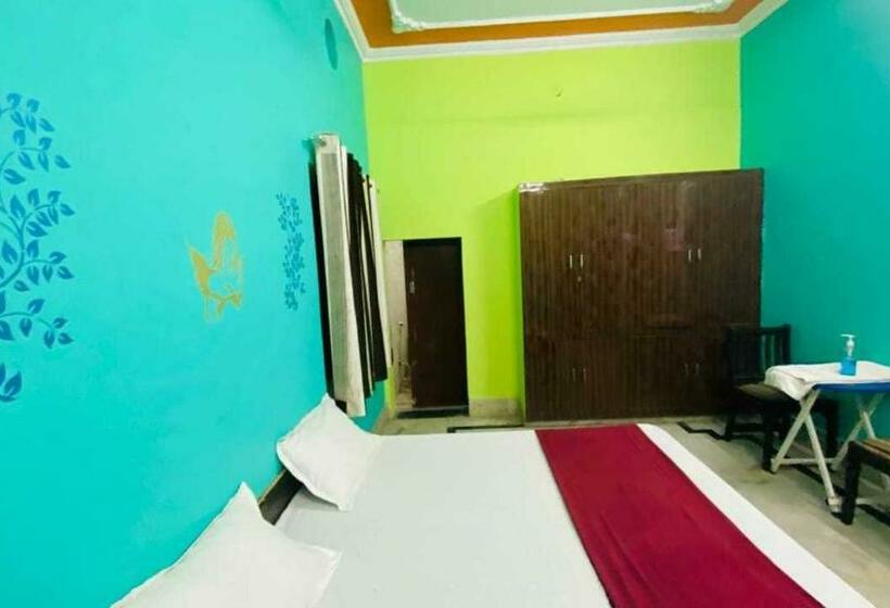 Трехместный Номер Классика, Oyo 81194 Aradhya Residency