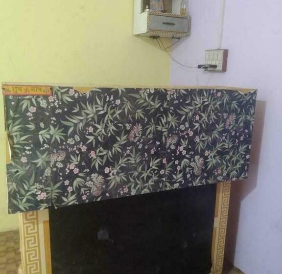 Трехместный Номер Классика, Oyo 81194 Aradhya Residency