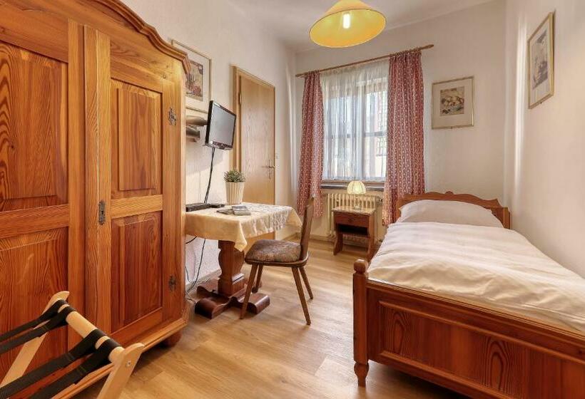Номер Стандарт Индивидуальный, Bayerischer Hof