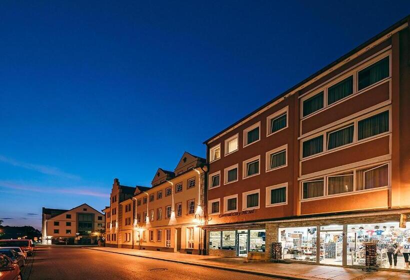 Номер Комфорт, Central City