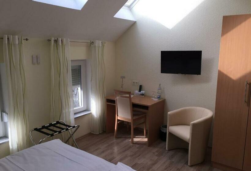 标准间, Pension Im Wirtshaus Himberg