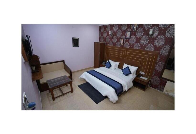 디럭스 룸, Hr Dukes Den Resort