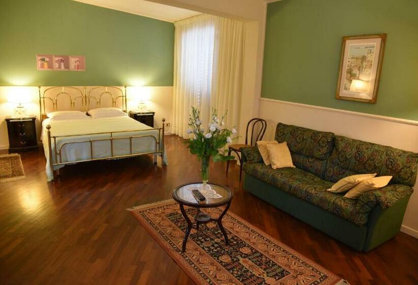 Family Suite, Casasalento