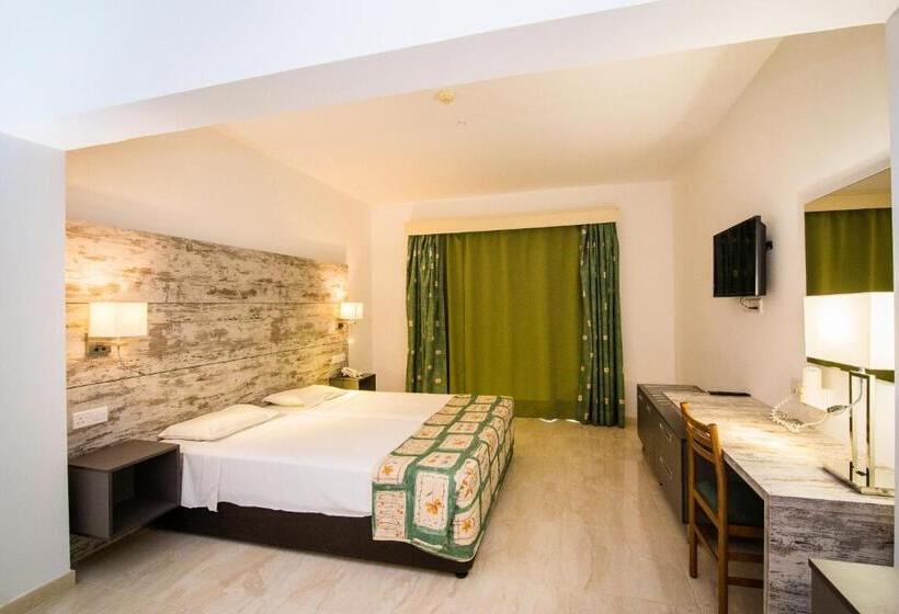 标准间带游泳池, Freij Splash Hotel & Resort