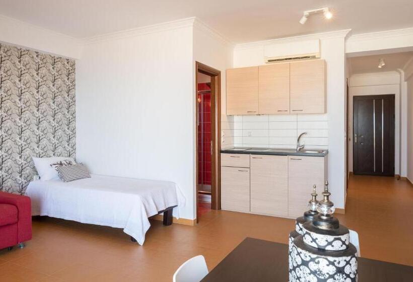 Huoneisto 1 Makuuhuone Merinäkymä, 3aktes Suites & Studios