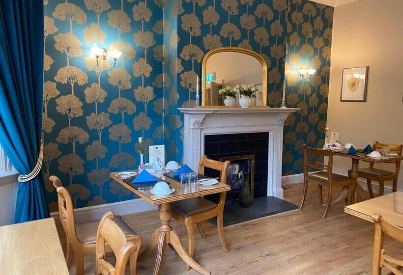 اتاق استاندارد با تخت بزرگ, Ashbourne House