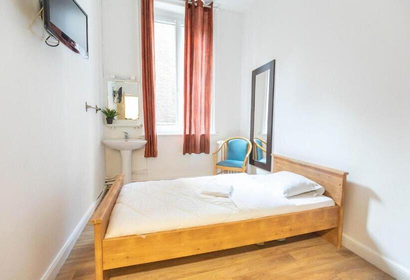 Номер Стандарт Индивидуальный Совместная Ванная, Hôtel Le Paris Brest