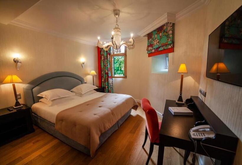 Номер Deluxe, Le Château De Beaulieu