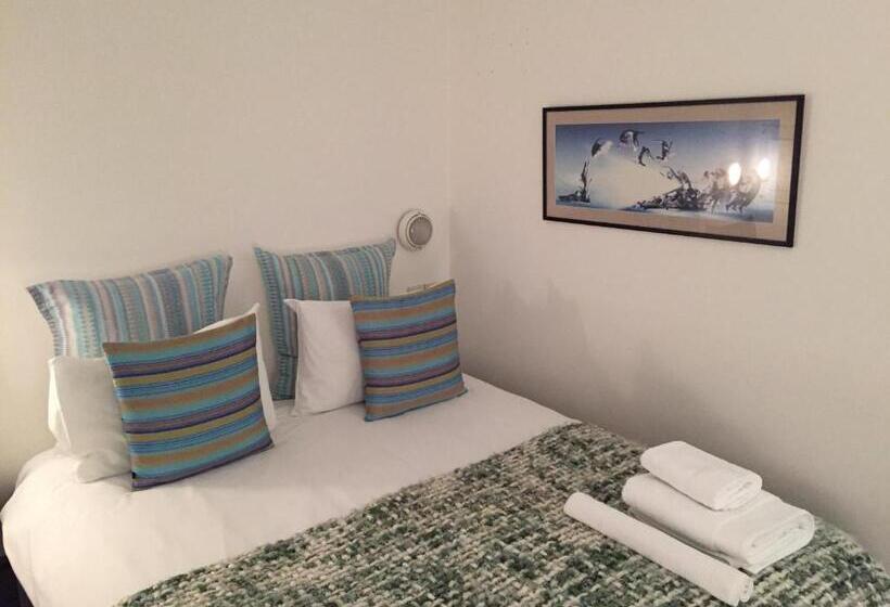 Quarto standard, The Luxury Inn