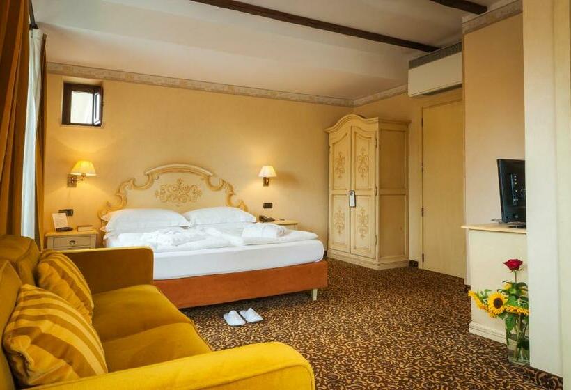 اتاق استاندارد سه نفره, Relais Ducale Spa & Pool