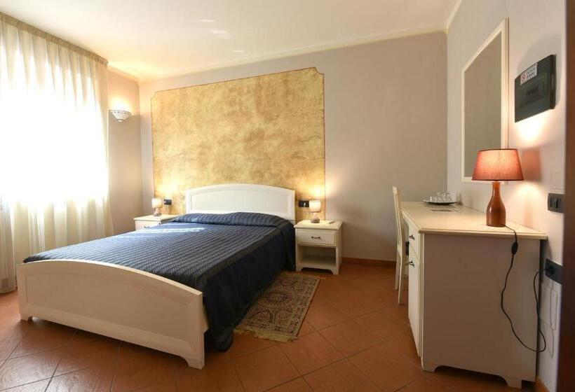 Номер Стандарт, Ristorante Borgovecchio