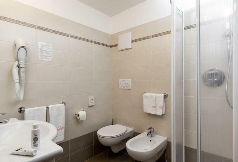 스탠다드 자쿠지 룸, Terme Antico Bagno
