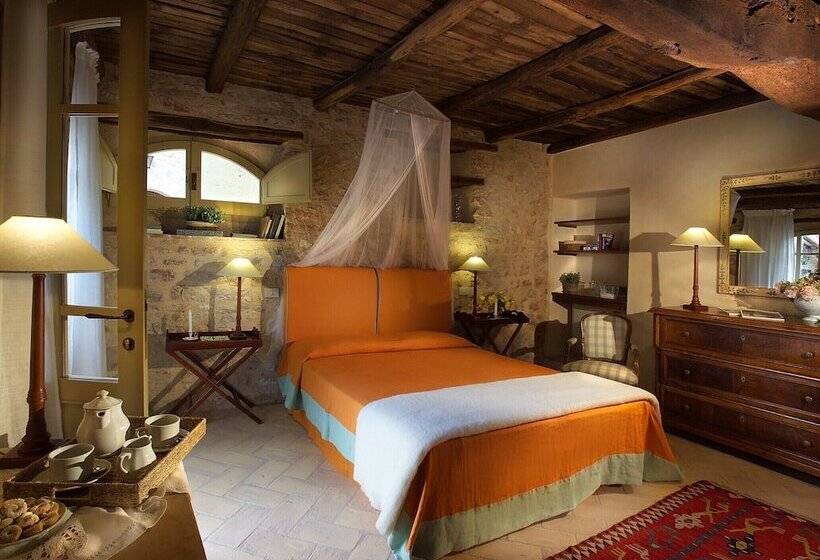 Pokój Klasyczny, Borgo Della Marmotta