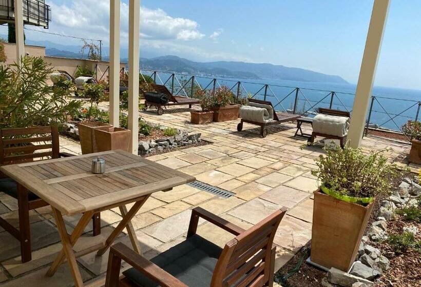 استودیوی استاندارد با چشم‌انداز دریا, Miramare Apartments&suites