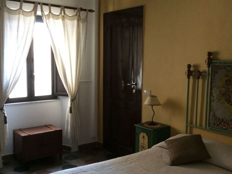 ガーデンビュースタンダードルーム, Villa Floresta Taormina