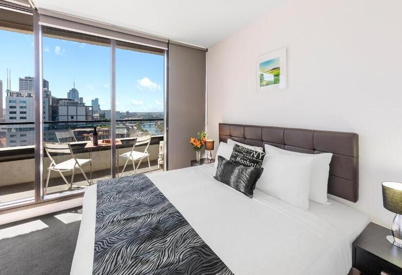آپارتمان 2 خوابه با بالکن, Aura On Flinders Serviced Apartments