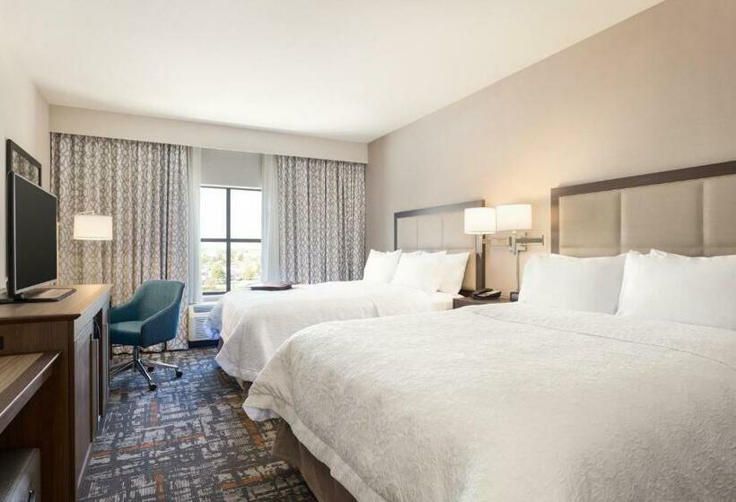 Номер Стандарт, Hampton Inn & Suites West Des Moines/sw Mall Area