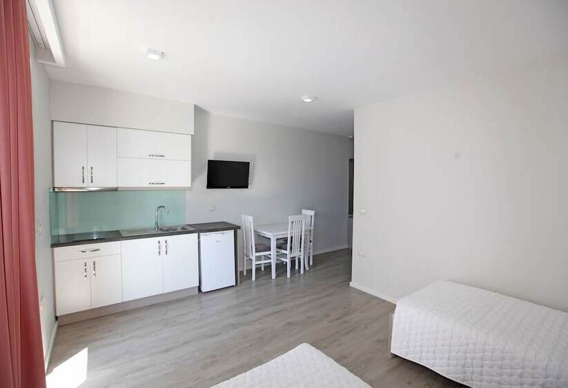 バルコニー付き１ベッドルームアパートメント, Star Hotel Saranda
